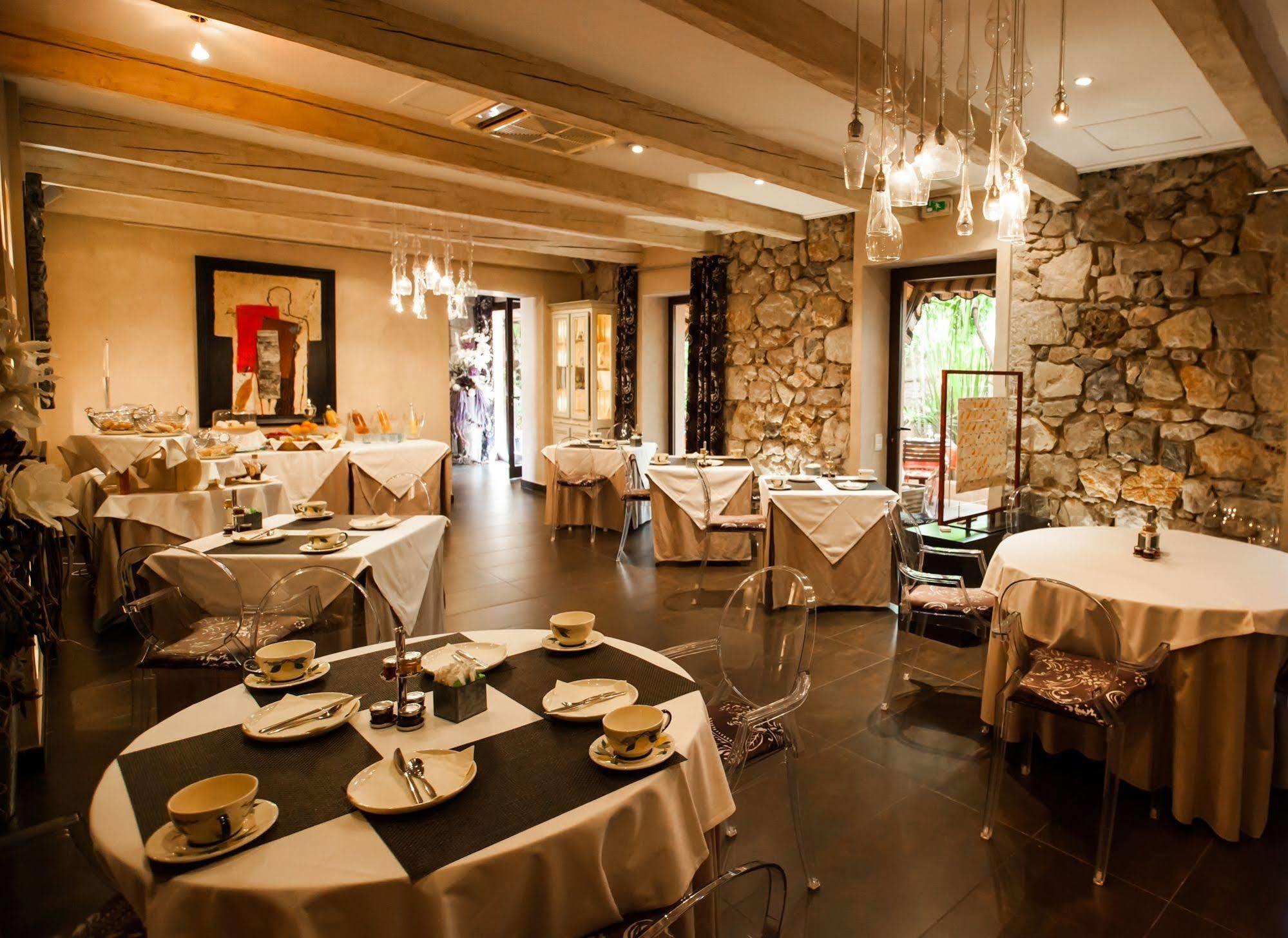 Hotel Paris Rome Menton